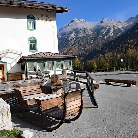 Готель Ristorante Rifugio Ospitale Кортіна-д'Ампеццо Екстер'єр фото