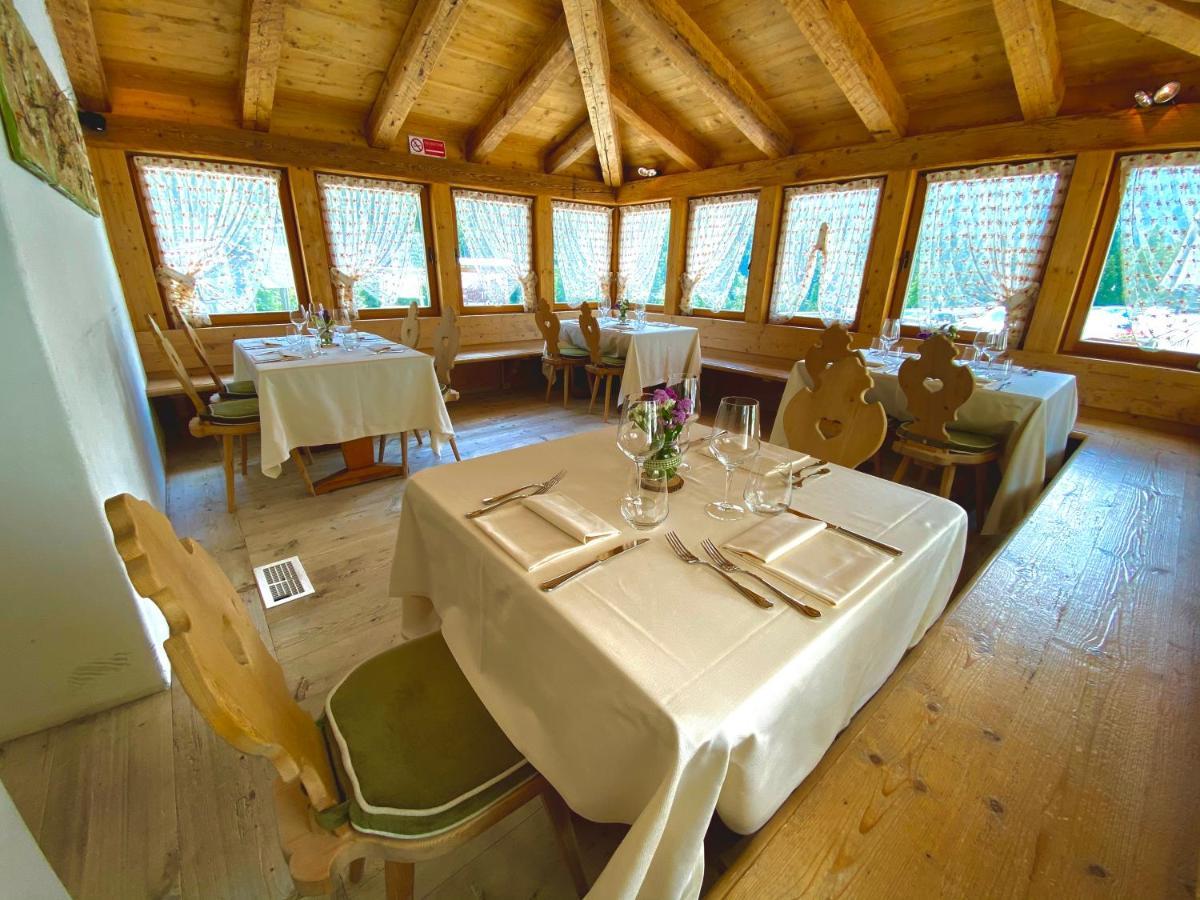 Готель Ristorante Rifugio Ospitale Кортіна-д'Ампеццо Екстер'єр фото