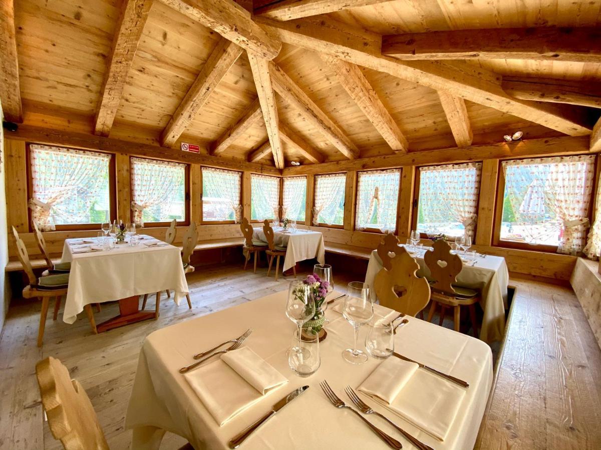 Готель Ristorante Rifugio Ospitale Кортіна-д'Ампеццо Екстер'єр фото